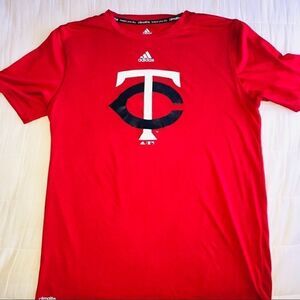 Adidas baseball boys athletic T-shirt size 18